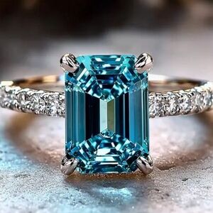 Moissanite Engagement Ring Size 7 Brand New